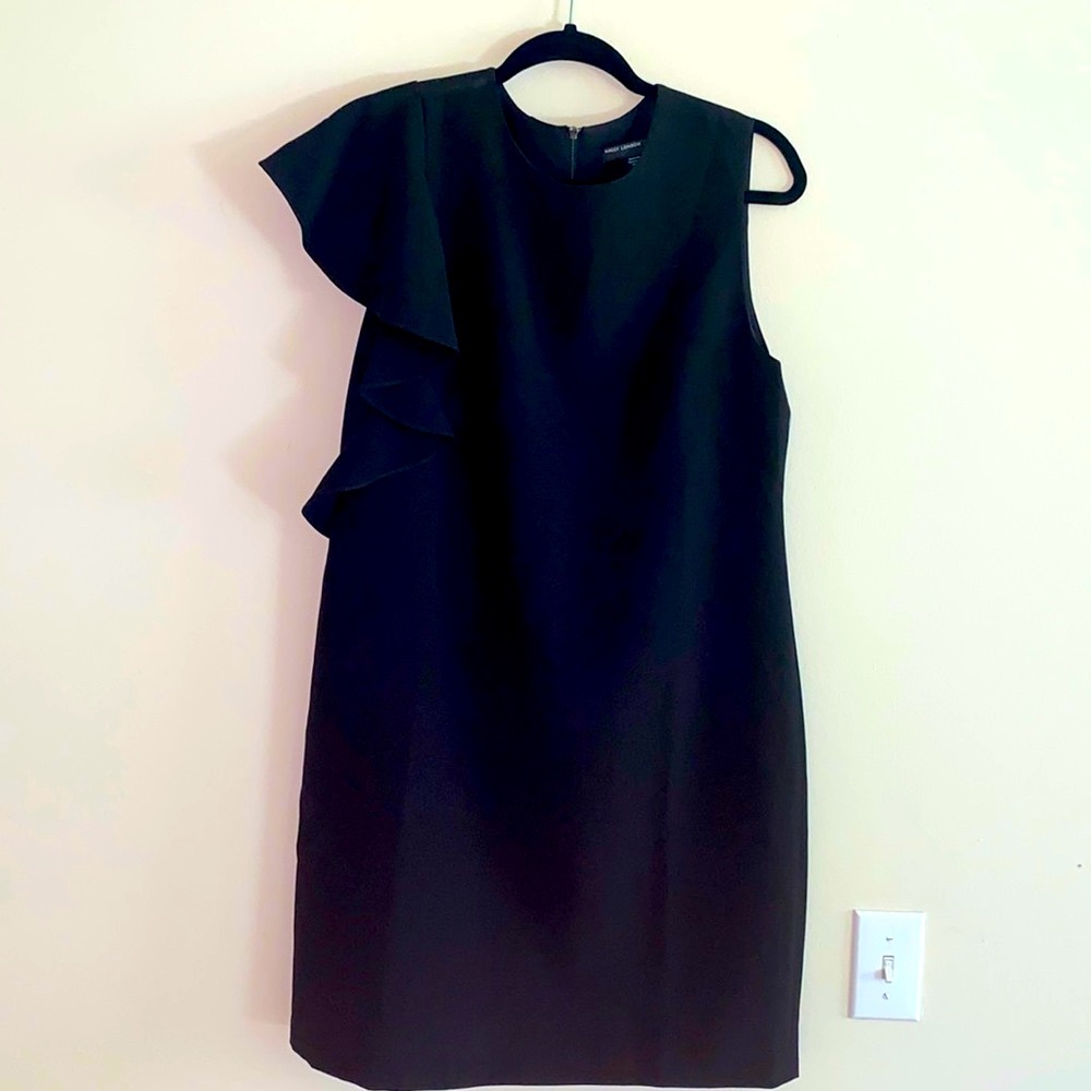 NEW Maggie London Dress